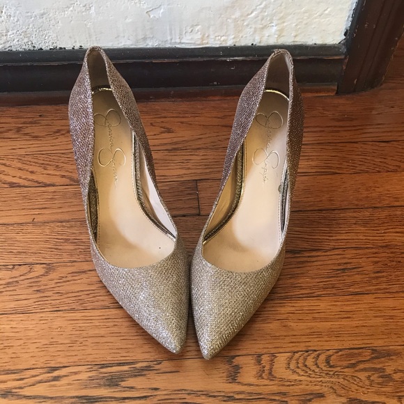 ✨✨👠SPARKLY HEELS👠✨✨ - Picture 3 of 3